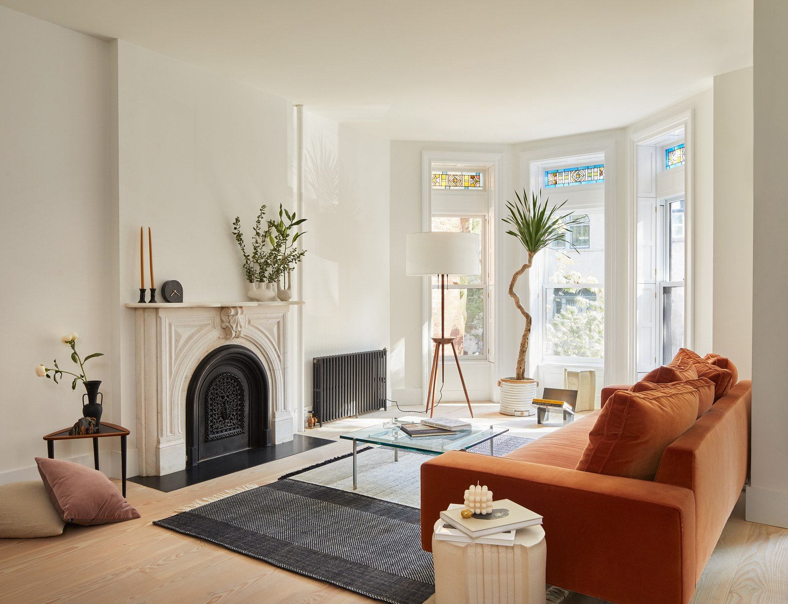 ad-parkslope-brownstone-living-room.jpg